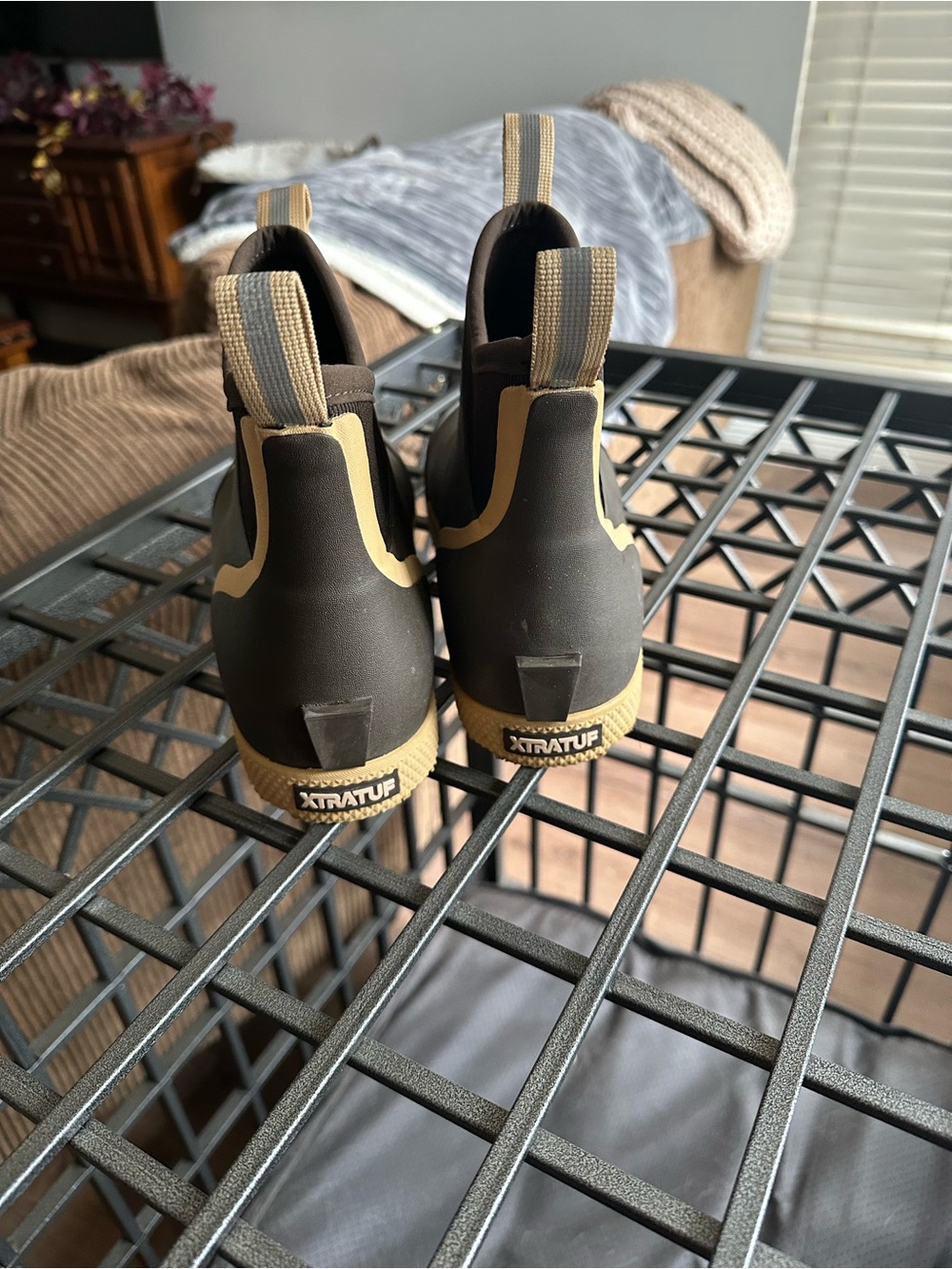 XTRATUF Men's Brown/Tan Pull-On Rain & Snow Boots